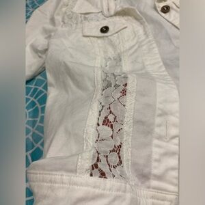 💛TODAY***$21***Joan Rivers winter white polished cotton, denim-look jacket.